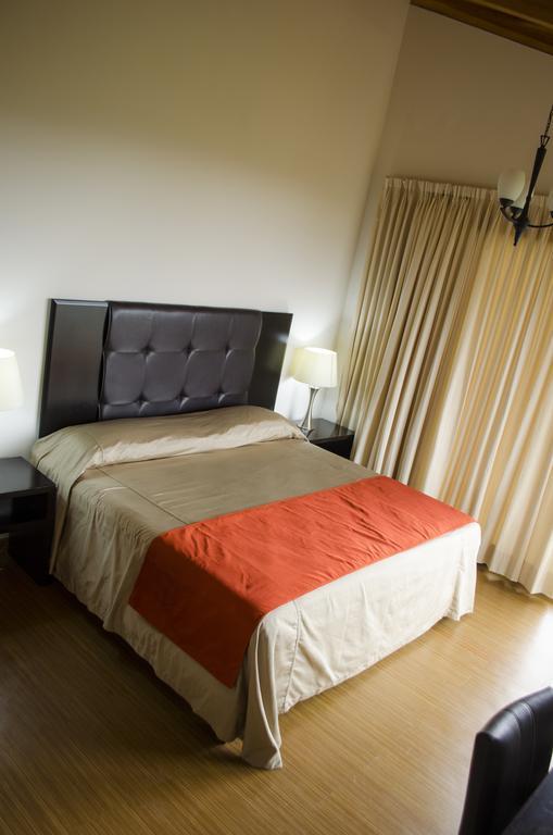 Villaseca Hotel Spa Golf León Szoba fotó